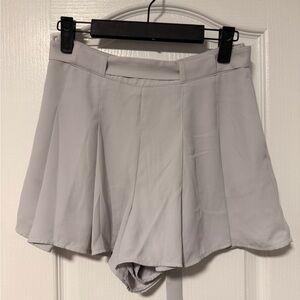 Sunday Best Light Gray Skorts